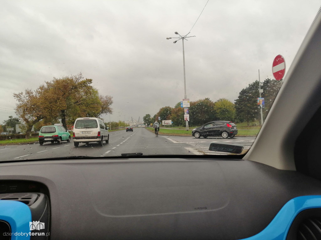 Jechał rowerem po Szosie Lubickiej