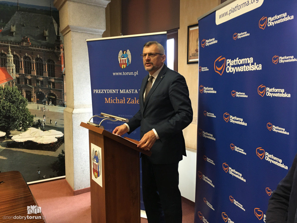 Podpisanie porozumienia w UM