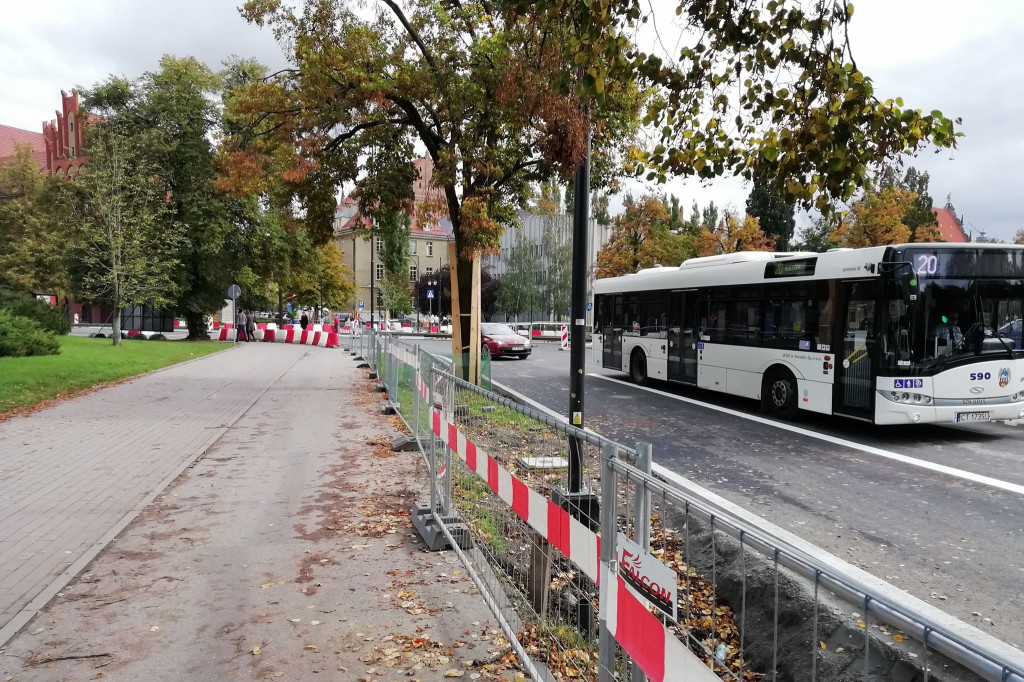 Ruch wrócił na Wały gen. Sikorskiego