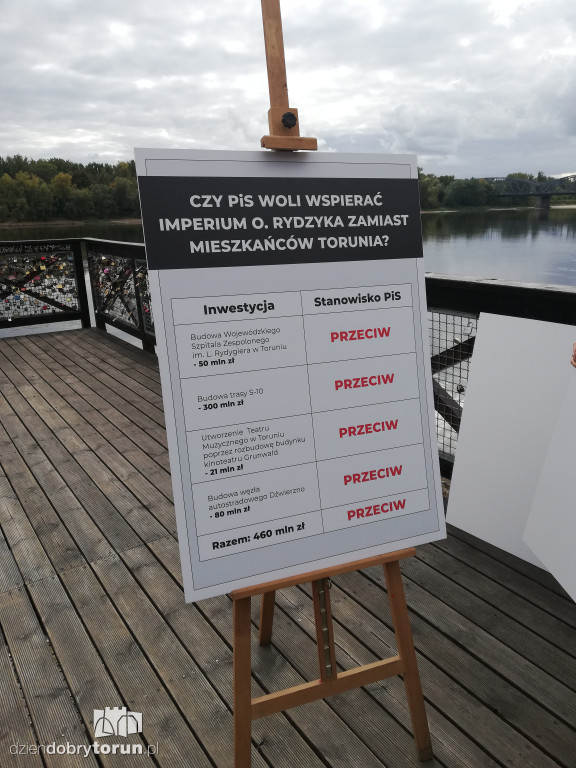 Konferencja prasowa Arkadiusza Myrchy