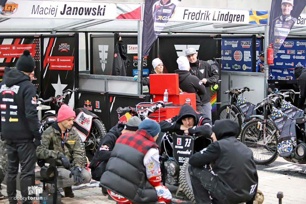 Treningi przed jutrzejszym Speedway GP