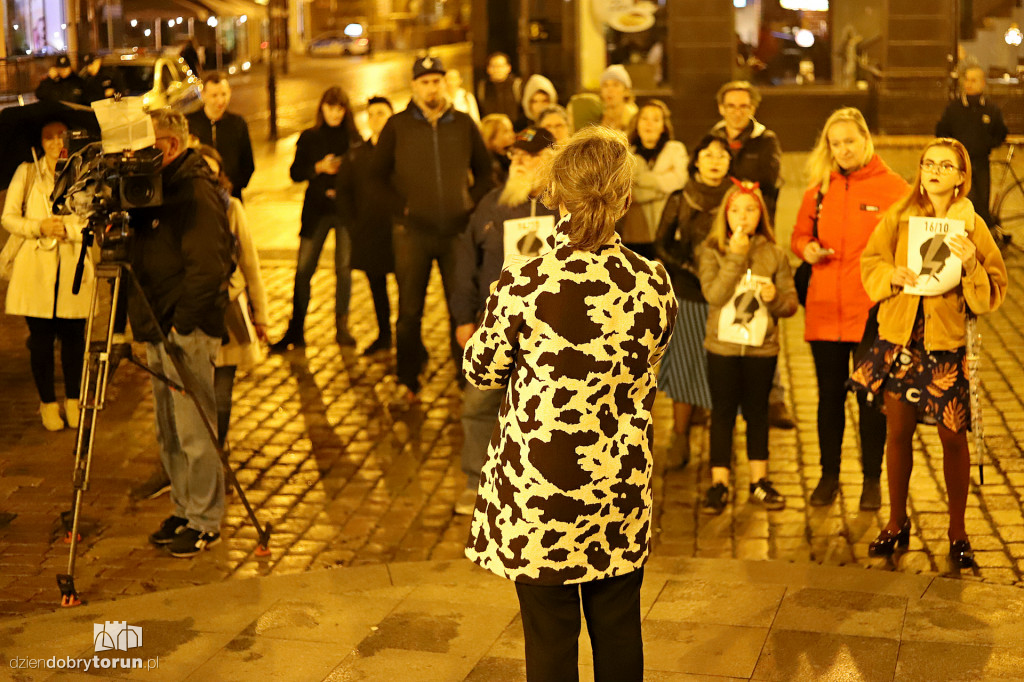 Protest przeciw ustawie edukacji seksualnej