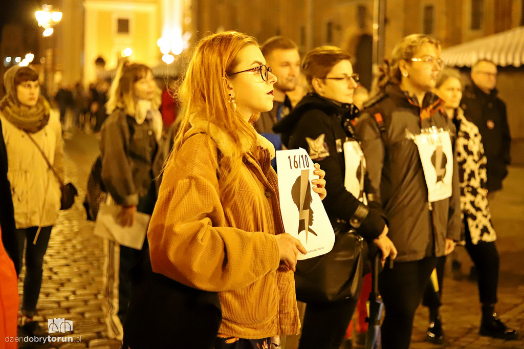 Protest przeciw ustawie edukacji seksualnej