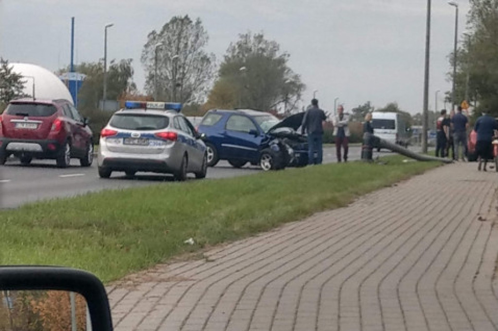 Groźna kolizja przy ul. Broniewskiego