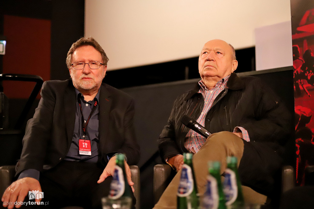 Twóry filmu Czarny Mercedes w Toruniu