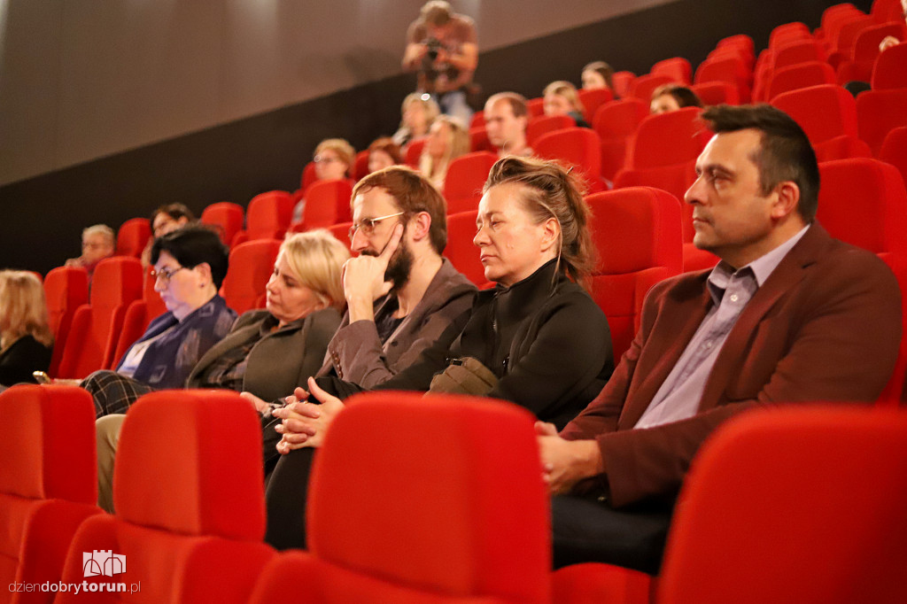 Twóry filmu Czarny Mercedes w Toruniu