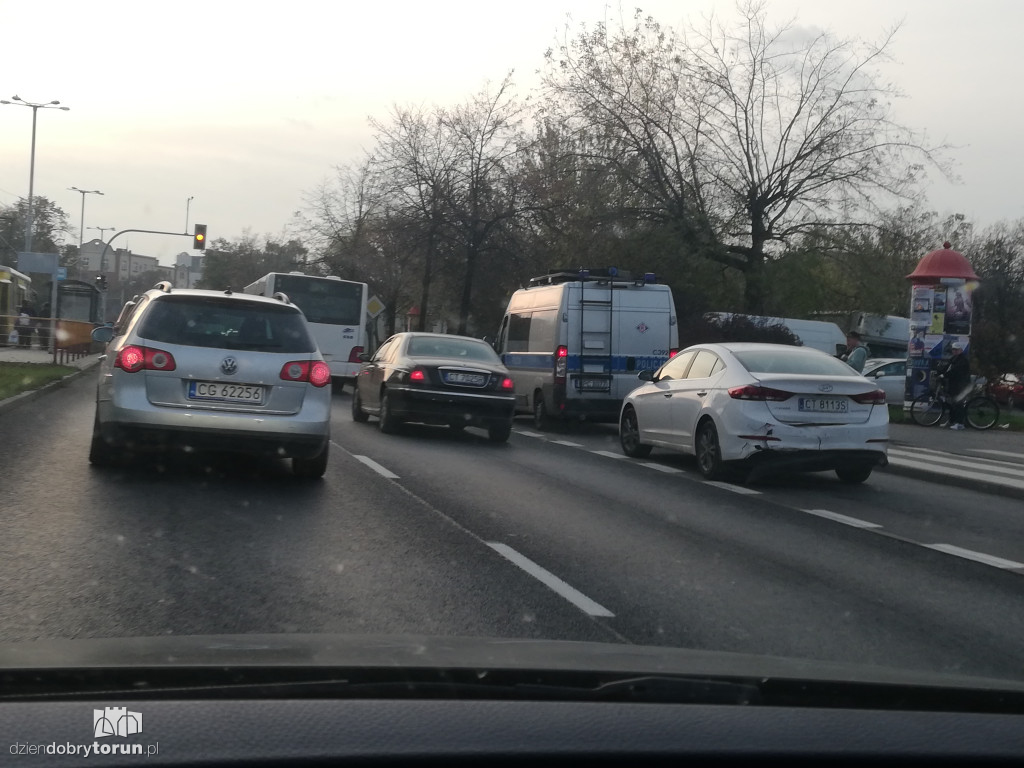 Kolizja przy ul. Kościuszki w Toruniu