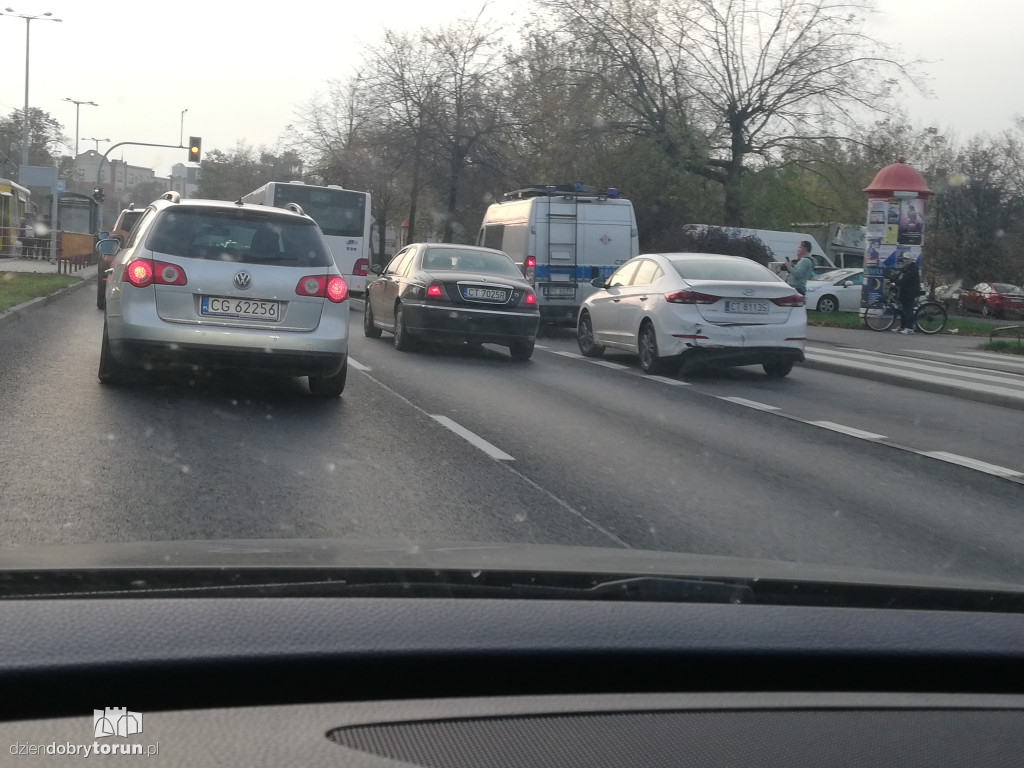 Kolizja przy ul. Kościuszki w Toruniu