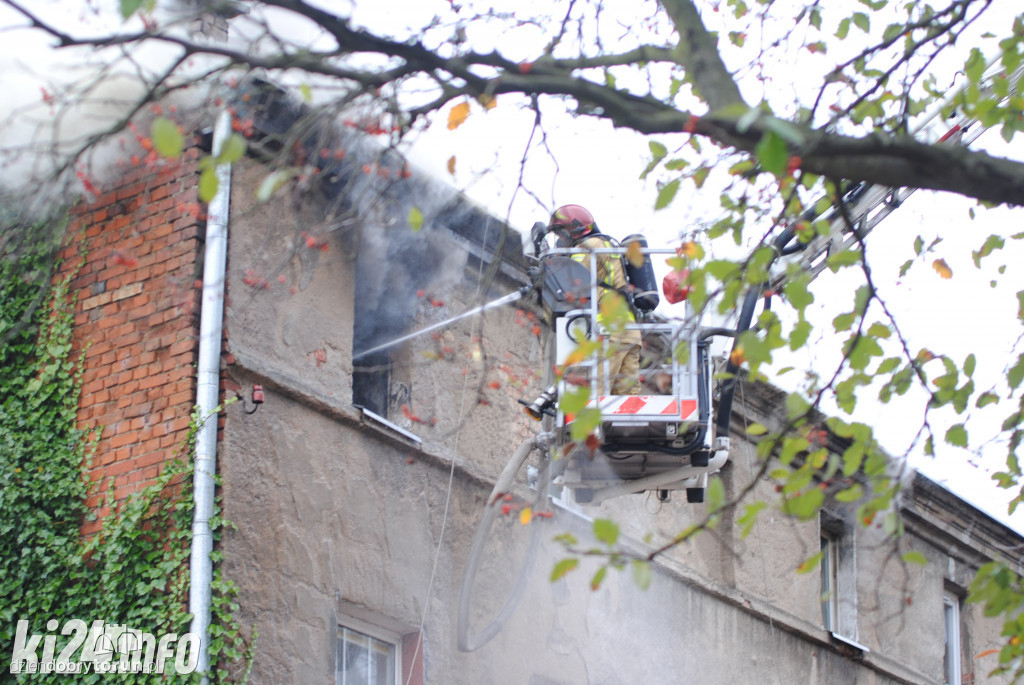 Pożar w mieszkaniu w Inowrocławiu
