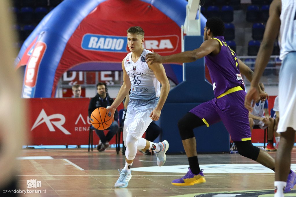 Polski Cukier 105:122 UNET Holon