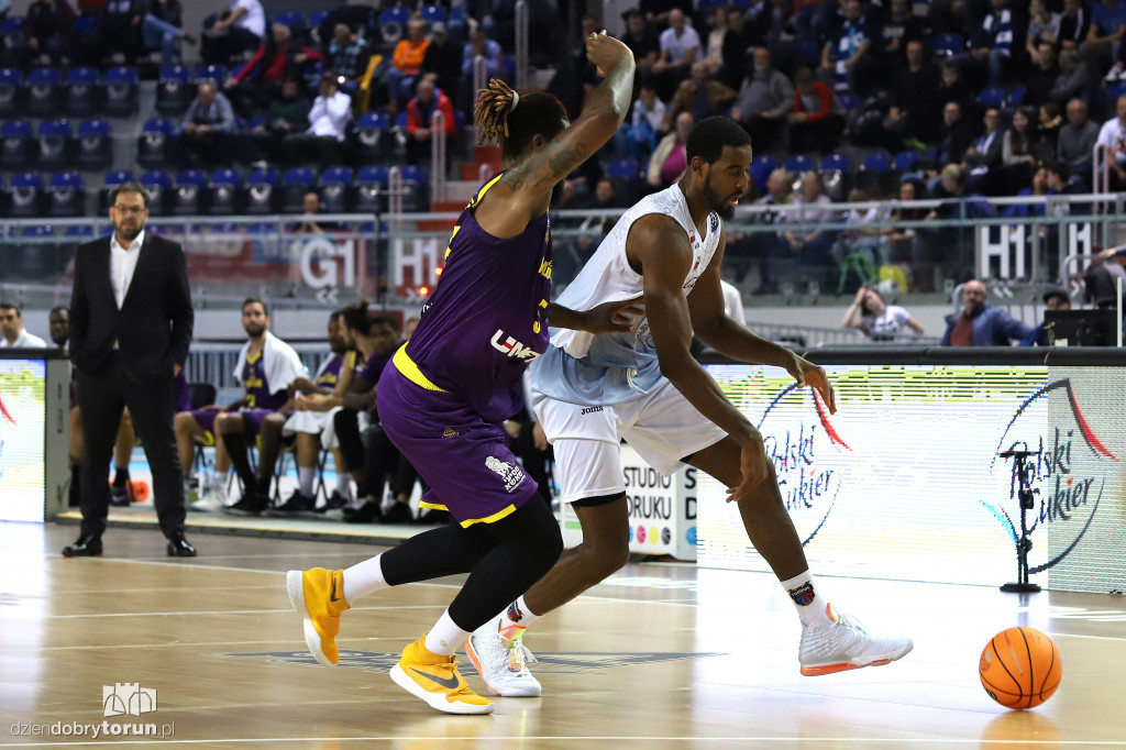 Polski Cukier 105:122 UNET Holon