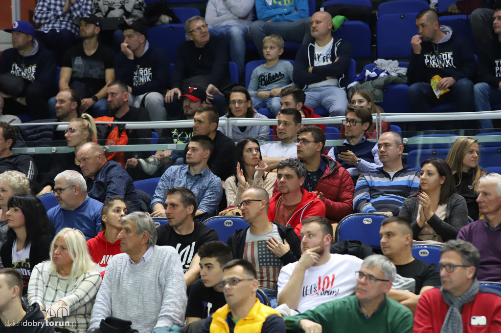 Polski Cukier 105:122 UNET Holon