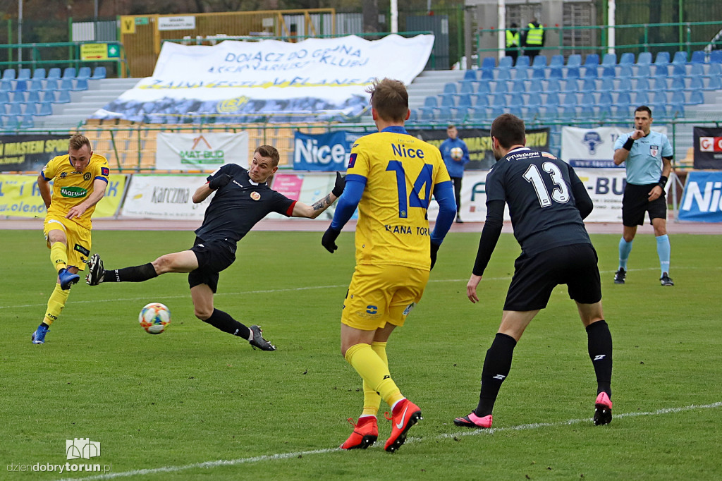 Elana Toruń 2 : 1 Znicz Pruszków