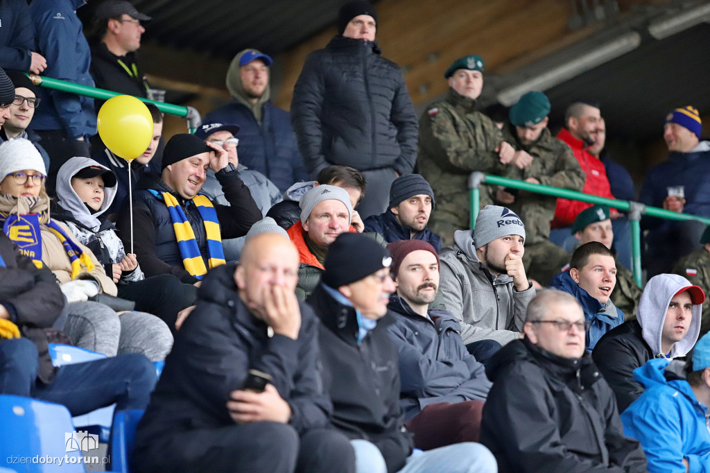 Elana Toruń 2 : 1 Znicz Pruszków