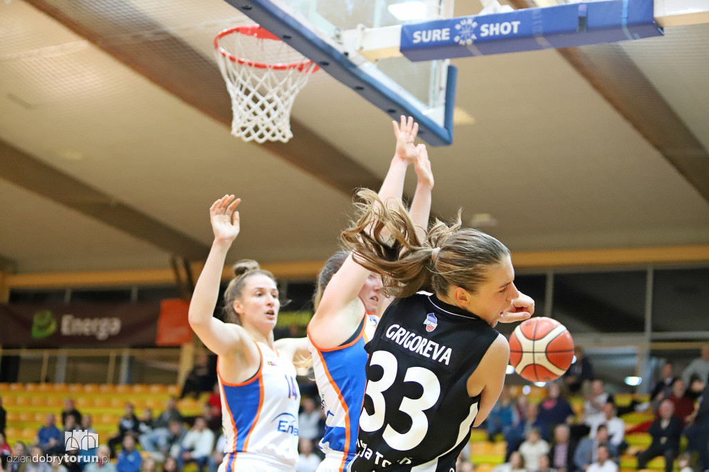 Energa Toruń 79 : 83 Enea AZS Poznań