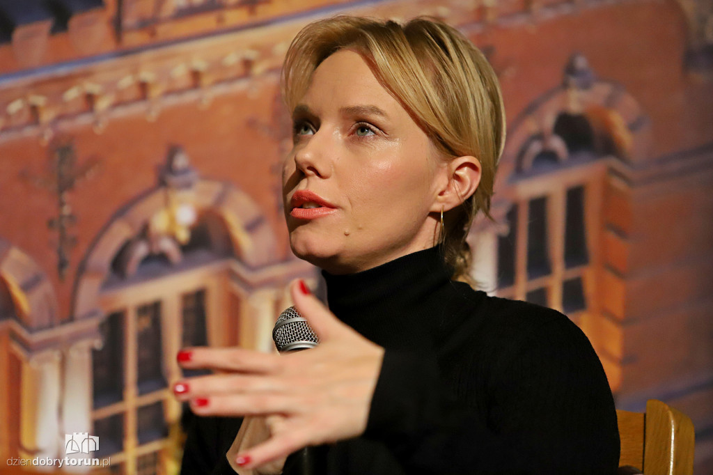 Roma Gąsiorowska w Dworze Artusa
