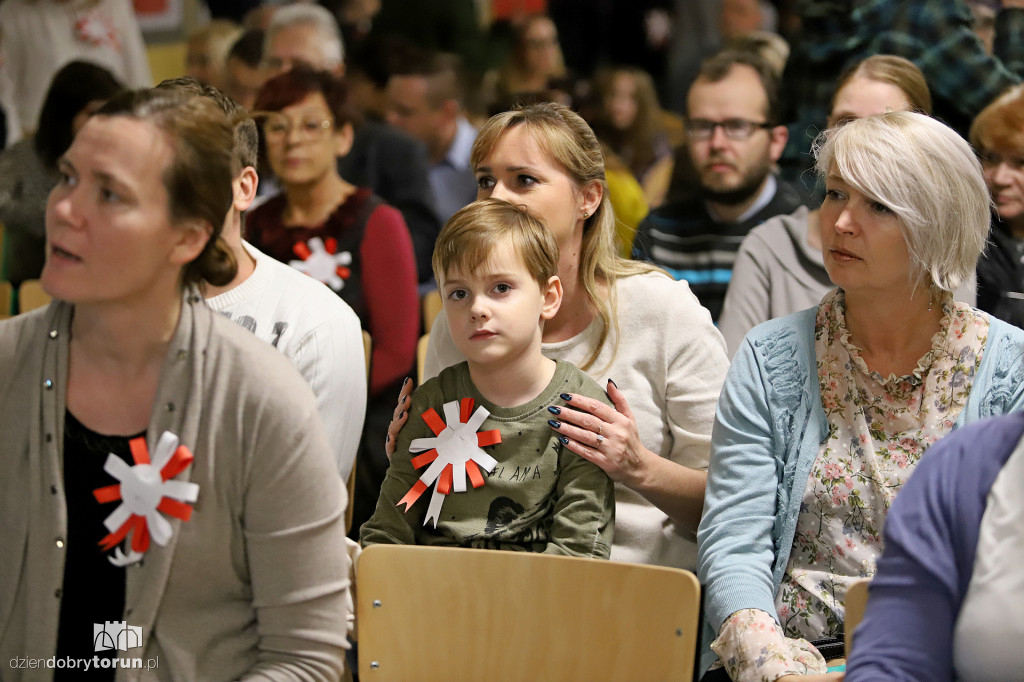 Wspólne Śpiewanie Pieśni Patriotycznych