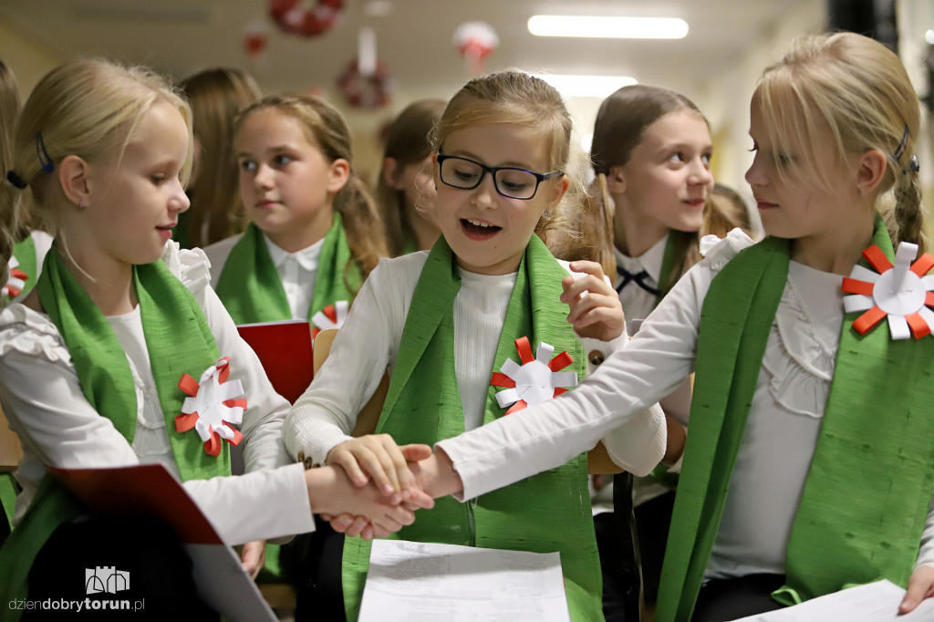Wspólne Śpiewanie Pieśni Patriotycznych