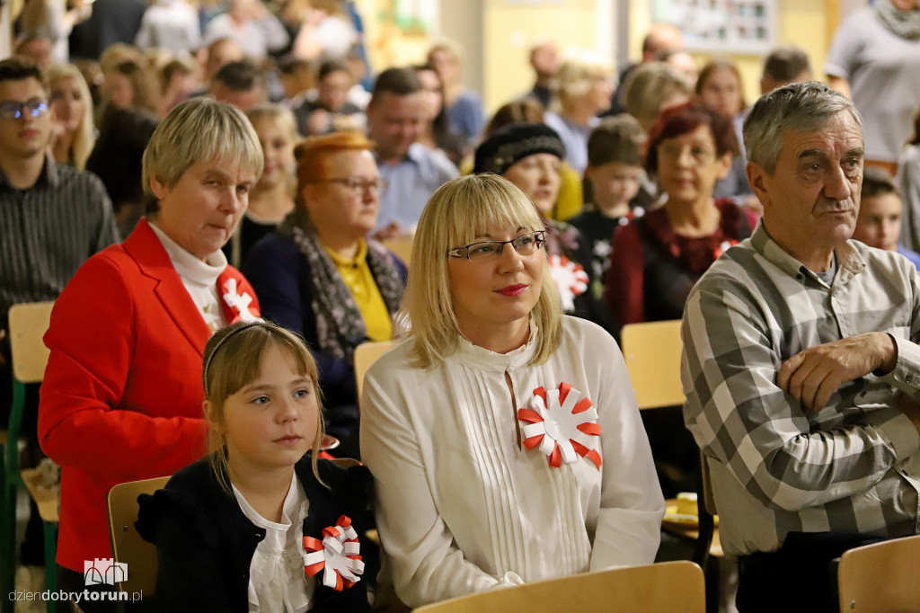 Wspólne Śpiewanie Pieśni Patriotycznych