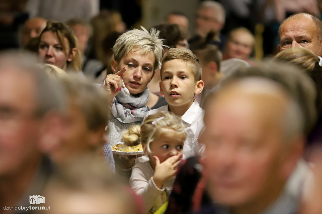 Wspólne Śpiewanie Pieśni Patriotycznych