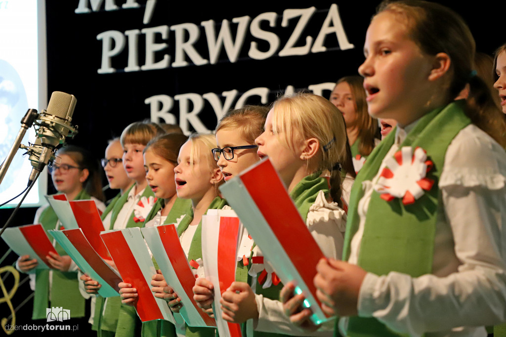 Wspólne Śpiewanie Pieśni Patriotycznych