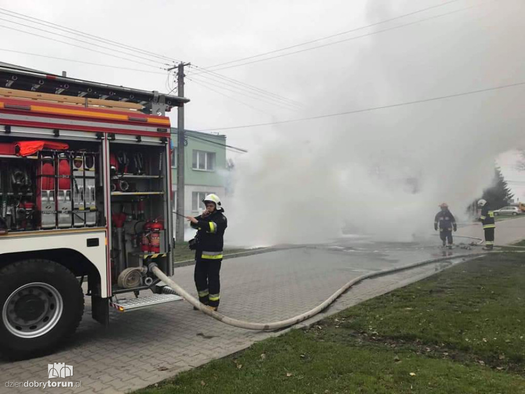 Pożar samochodu w Stablewicach