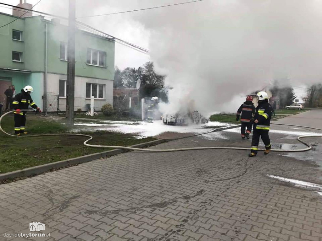 Pożar samochodu w Stablewicach