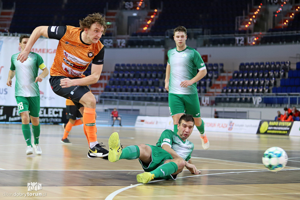 FC KJ Toruń 3 : 2 AZS UŚ Katowice