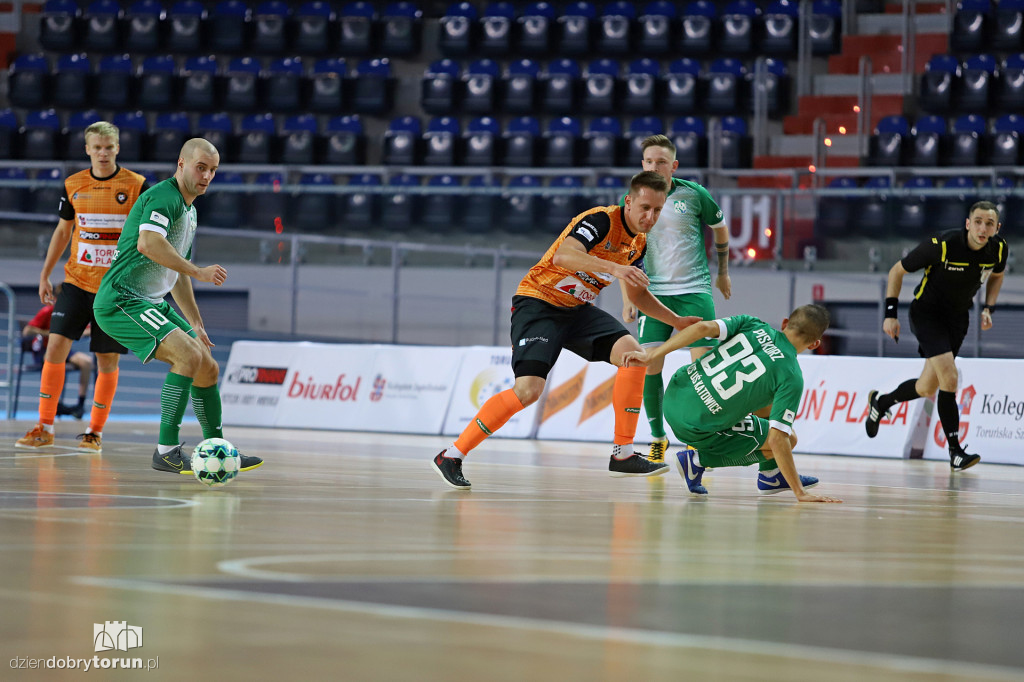 FC KJ Toruń 3 : 2 AZS UŚ Katowice