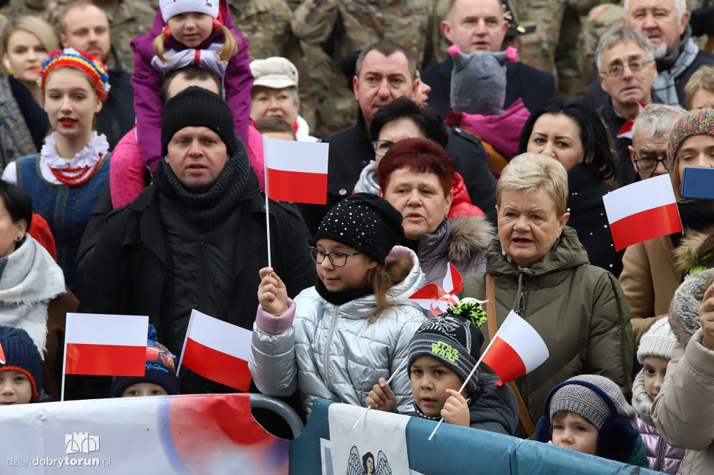 Wspólne odśpiewanie hymnu narodowego