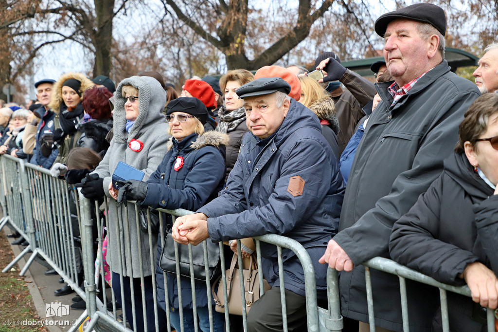 Uroczystość na placu Rapackiego w Toruniu