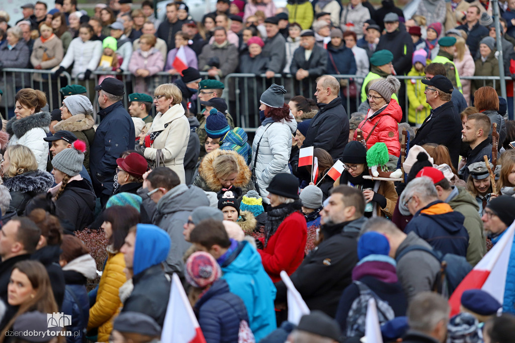 Uroczystość na placu Rapackiego w Toruniu