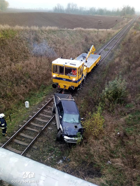 Wypadek auta koło Jabłonowa Pomorskiego