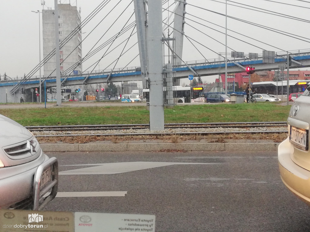 Uszkodzony gazociąg przy ul. Żółkiewskiego