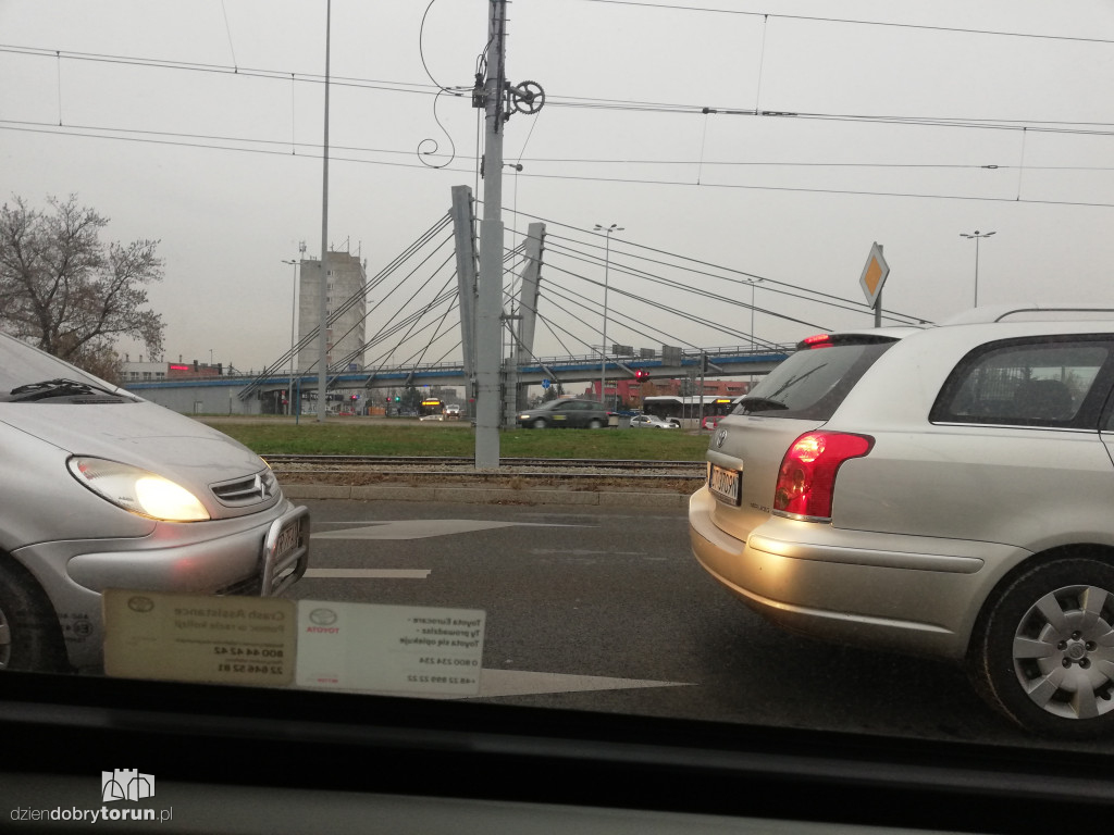 Uszkodzony gazociąg przy ul. Żółkiewskiego