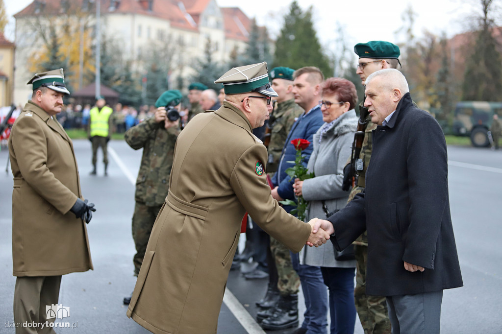 Przysięga wojskowa żołnierzy Narodowych Sił Rezerwowych