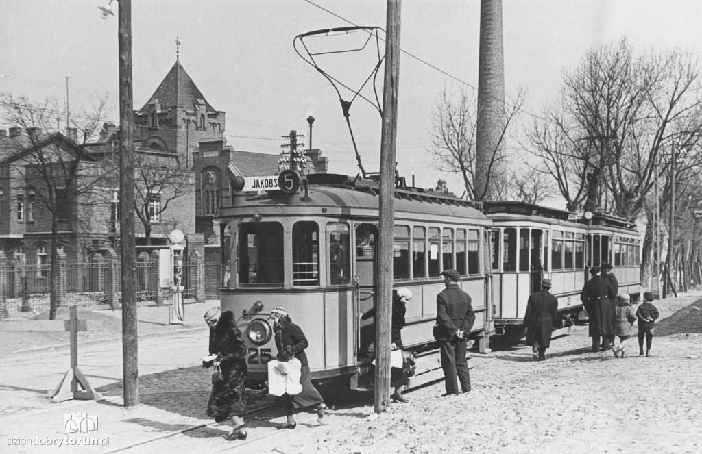 Historia toruńskich tramwajów. Zobacz zdjęcia
