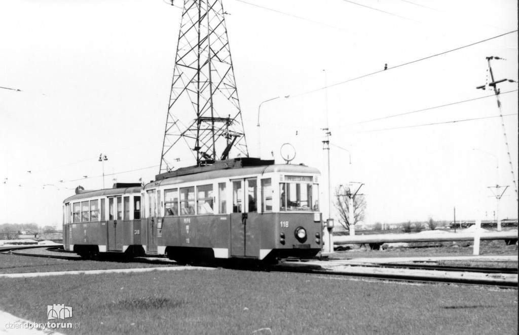 Historia toruńskich tramwajów. Zobacz zdjęcia