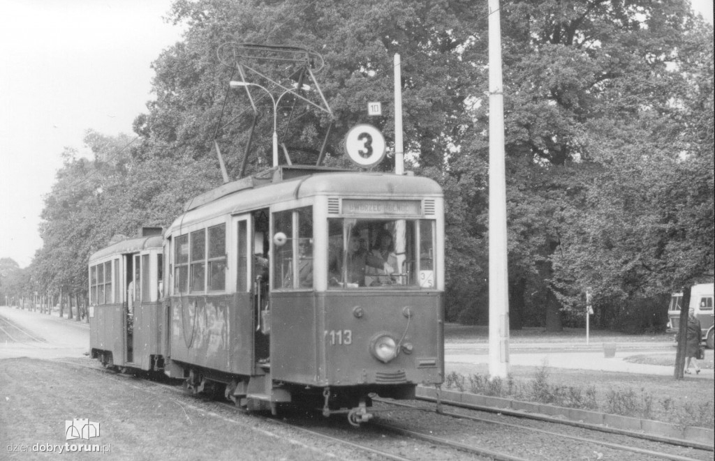 Historia toruńskich tramwajów. Zobacz zdjęcia