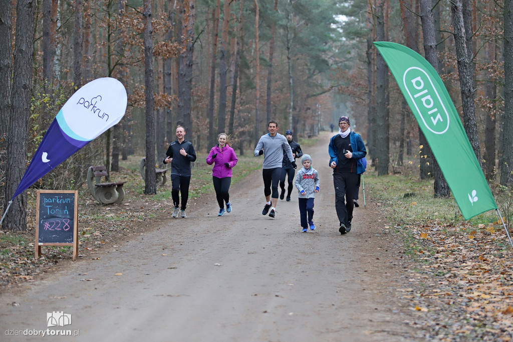 Parkrun Toruń #228. Tak biegano na Skarpie