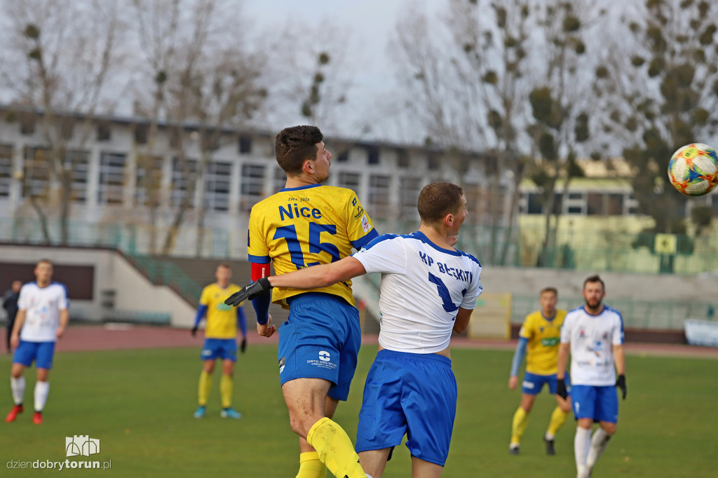 Elana Toruń 3 : 2 Błękitni Stargard