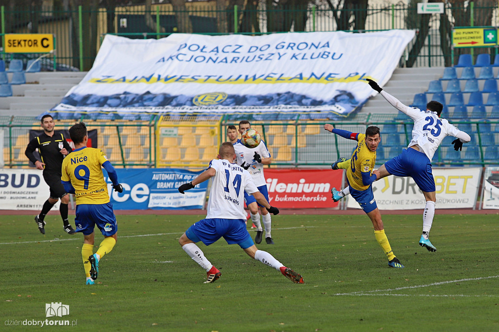 Elana Toruń 3 : 2 Błękitni Stargard