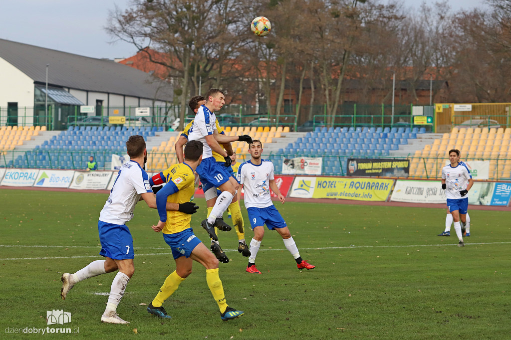 Elana Toruń 3 : 2 Błękitni Stargard