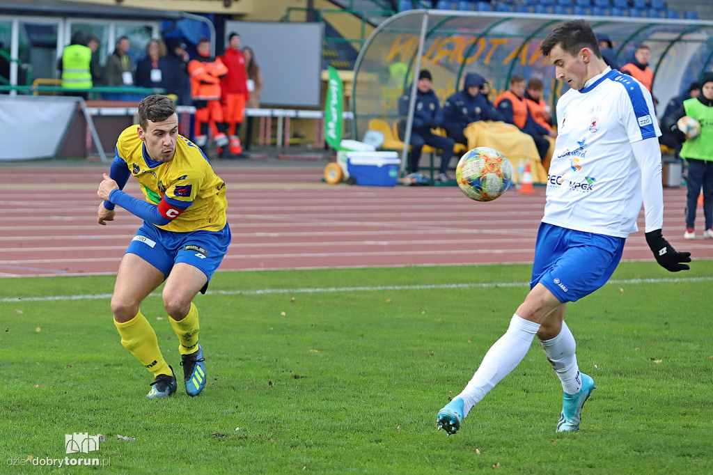 Elana Toruń 3 : 2 Błękitni Stargard