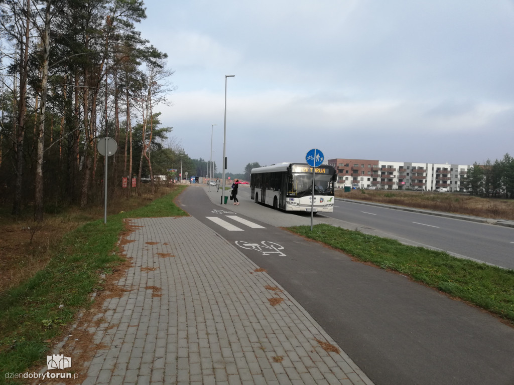 Ewakuacja mieszkańców z bloków na JAR-ze