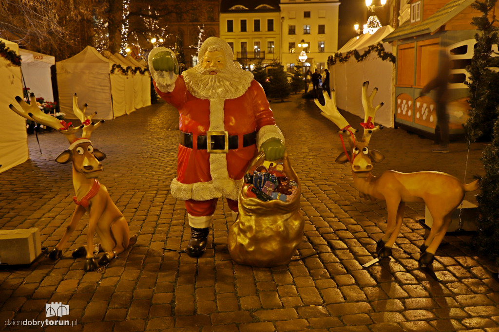 Magia świątecznej starówki w Toruniu