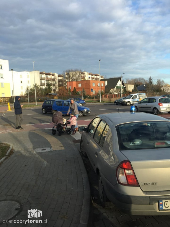 Kolizja dwóch samochodów przy ul. Włocławskiej