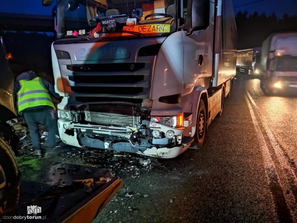 Kolejne zderzenie aut na DK10 w regionie