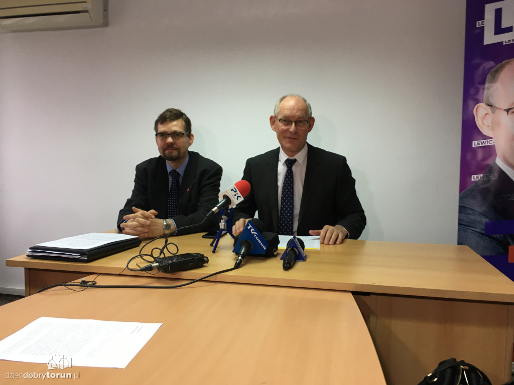 Toruń: konferencja posła Roberta Kwiatkowskiego