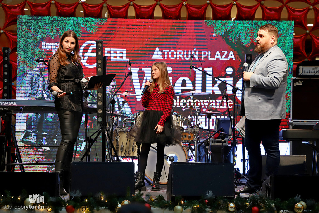 Kolędowanie z zespołem FEEL w Plazie
